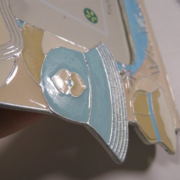 MANY HATS Heavy Metal Sixtrees Enamel on Pewter Picture Frame Woman - Picture 4 of 14